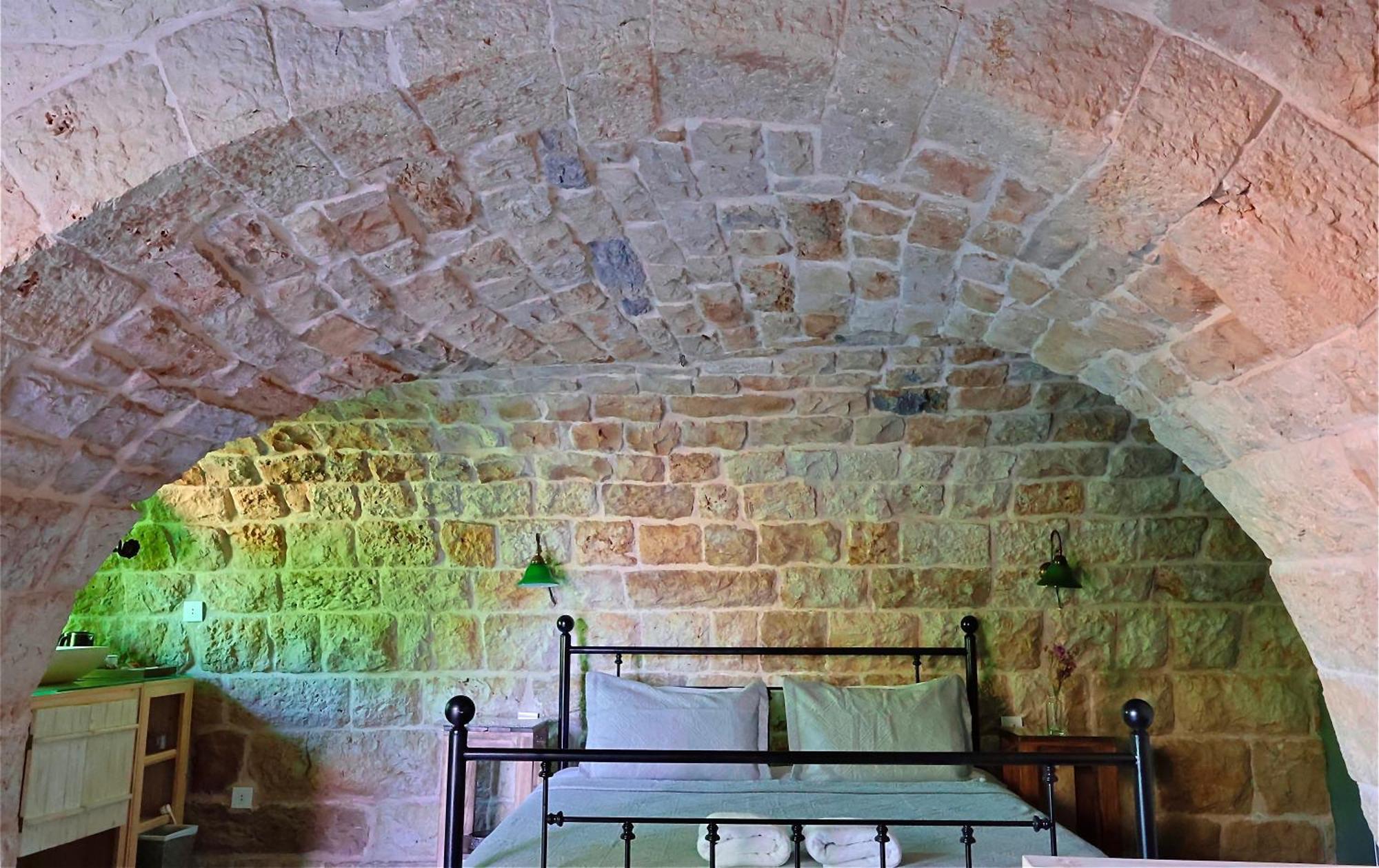 Stone Cellars Hotel Douma Exterior photo